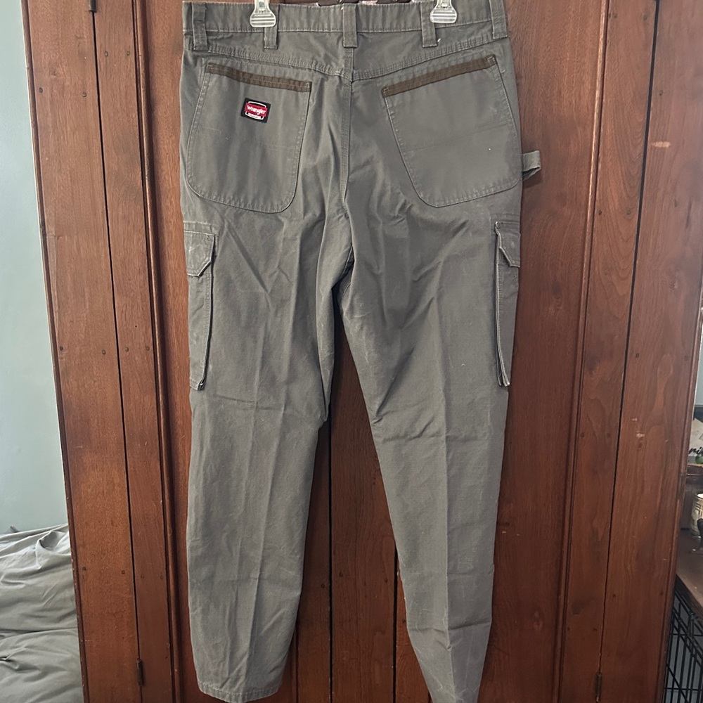 Wrangler Men's Grey Cargo Pants